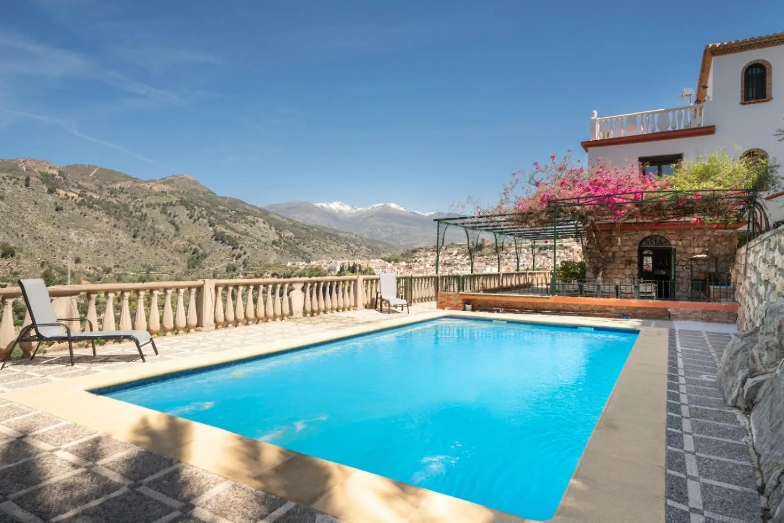 Breathtaking Velez Viewpoint Villa Velez de Benaudalla