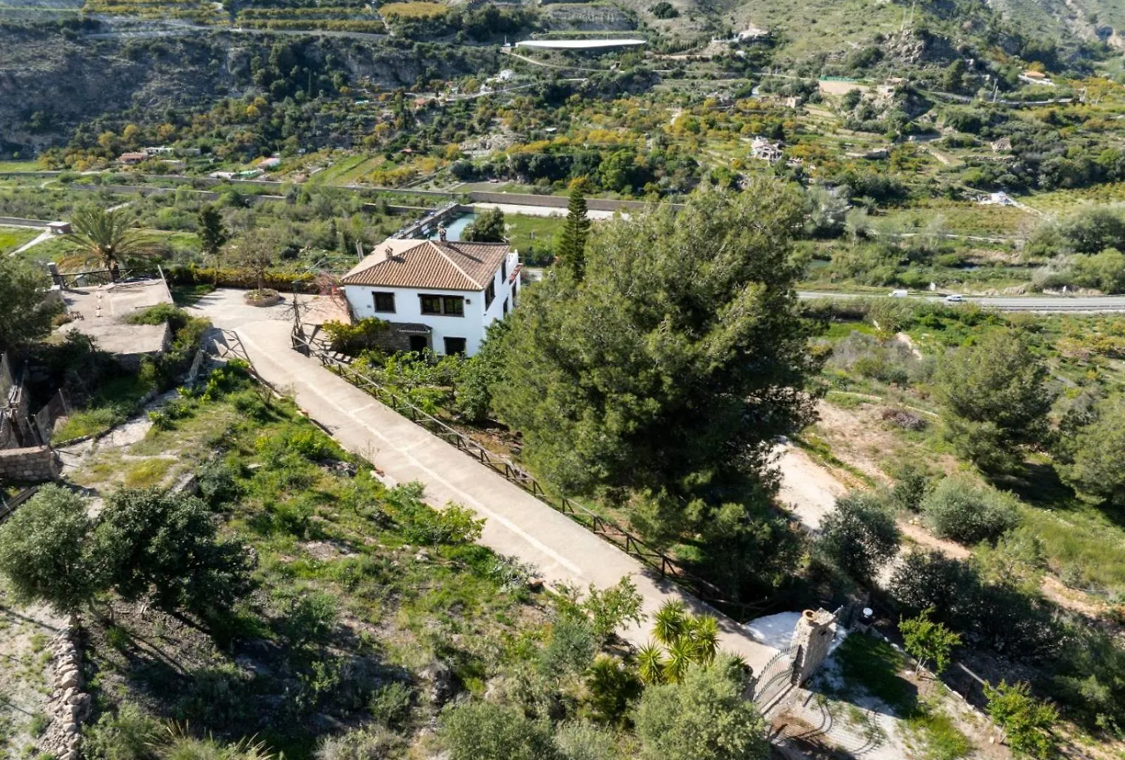 Villa Breathtaking Velez Viewpoint Vélez de Benaudalla Spanien