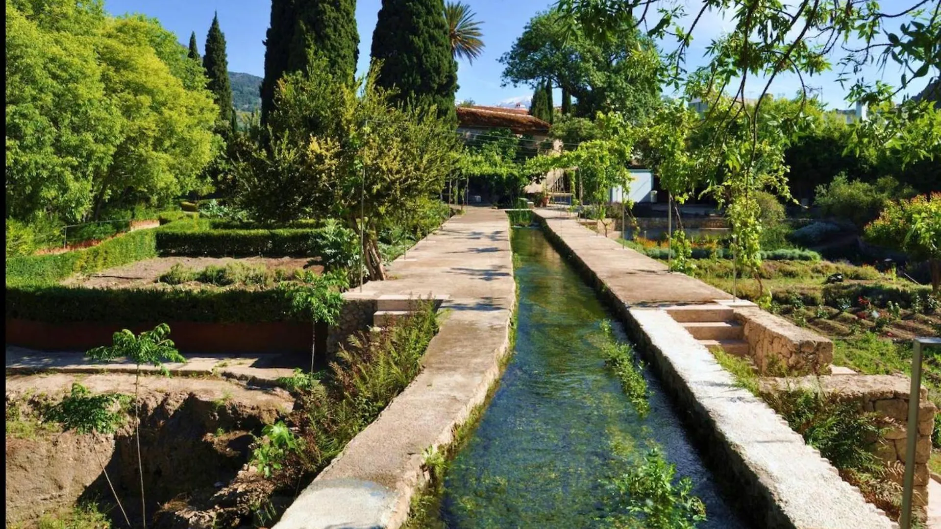 Breathtaking Velez Viewpoint Villa Velez de Benaudalla 0*,  Spain