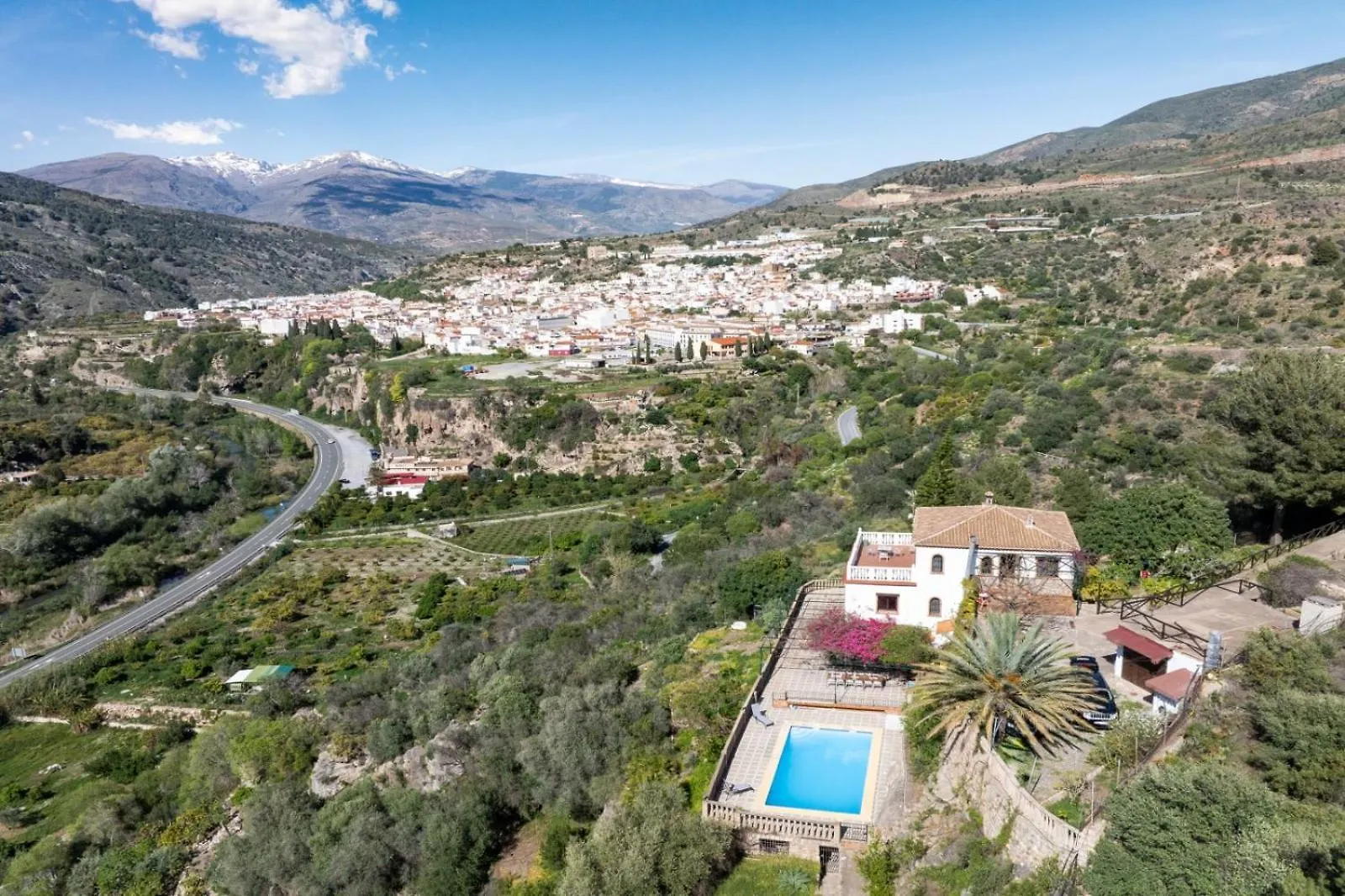 فيلة فيلا Breathtaking Velez Viewpoint Vélez de Benaudalla إسبانيا
